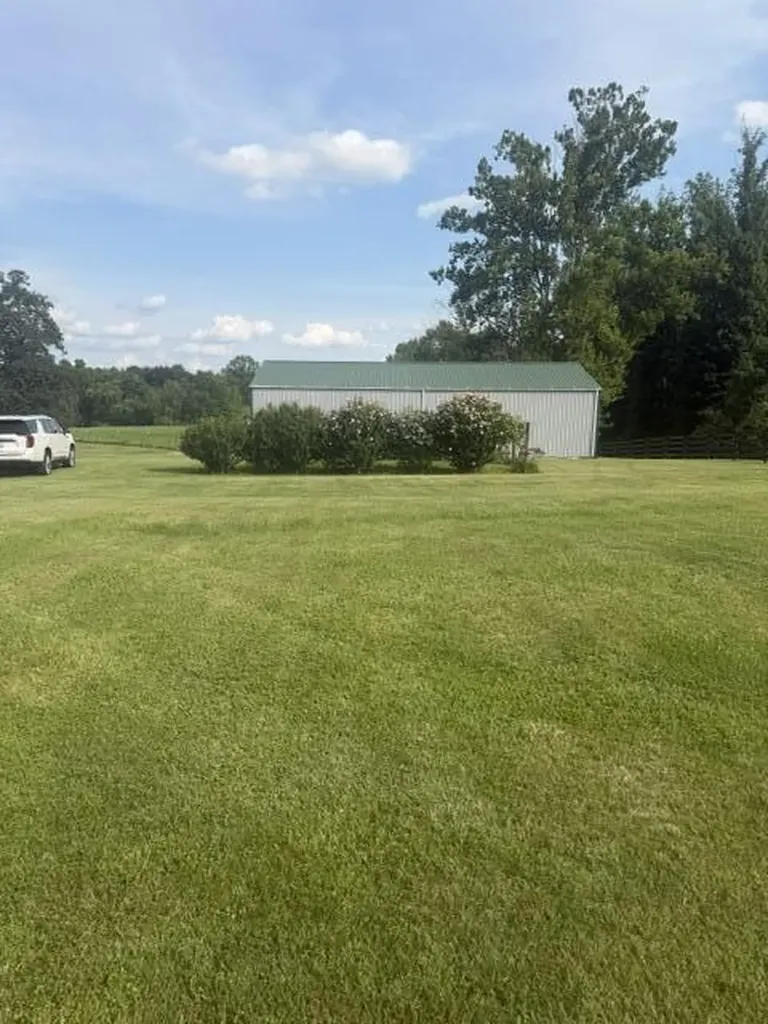 398 Jim Weaver Road Crab Orchard KY 40419