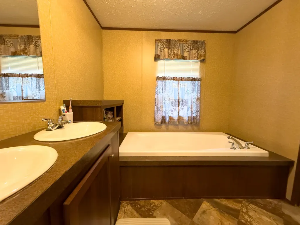240 Elk Ridge Road Hyden KY 41749