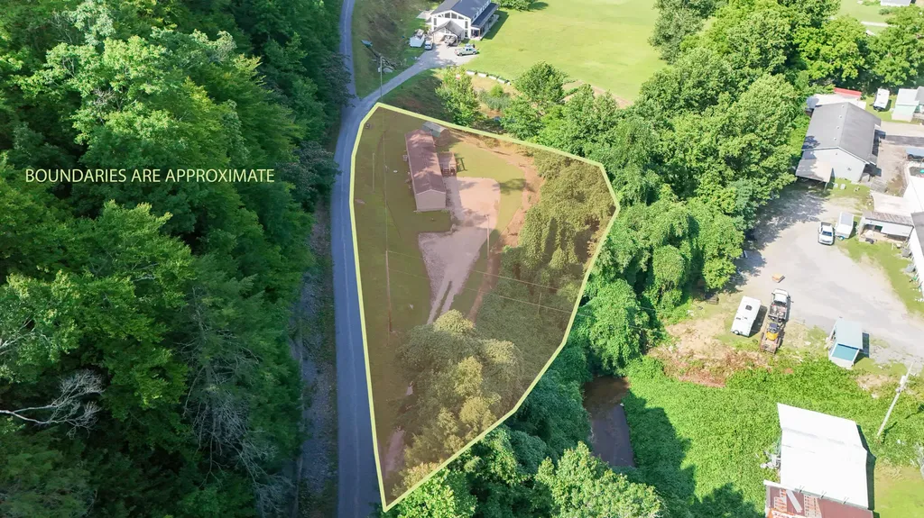 240 Elk Ridge Road Hyden KY 41749