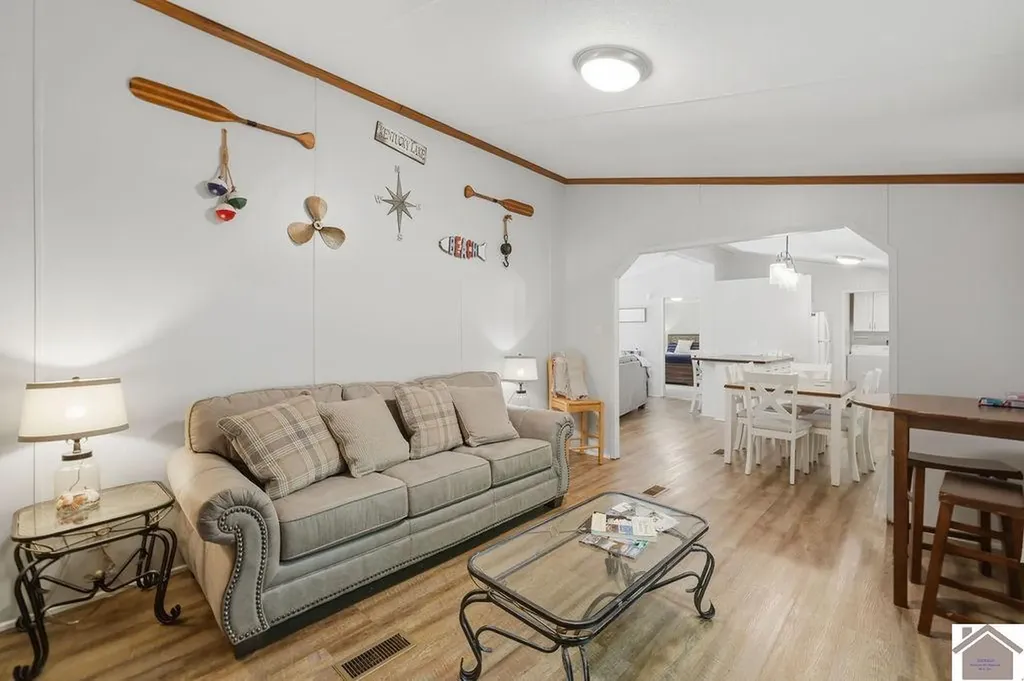 82 Daniel Lane New Concord KY 42076
