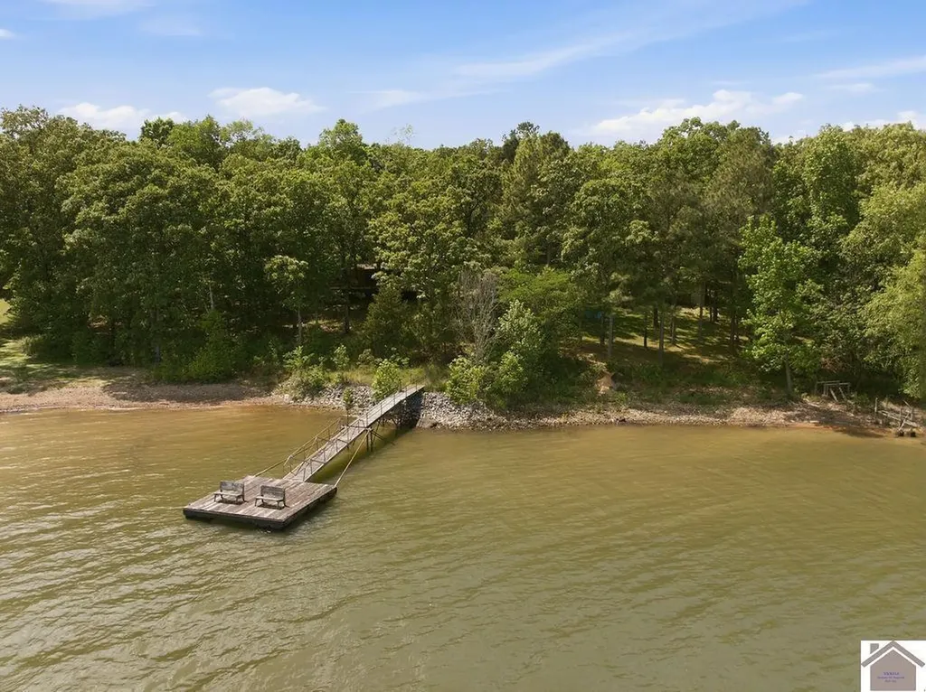 82 Daniel Lane New Concord KY 42076