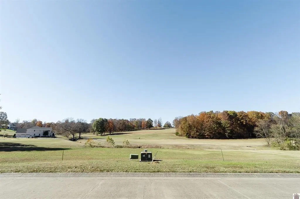 Lot 13 Fairway Drive Benton KY 42025