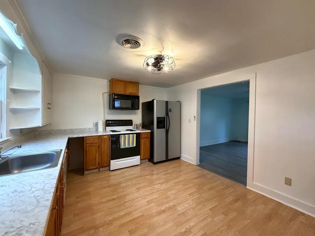 314 Irvan Street Murray KY 42071