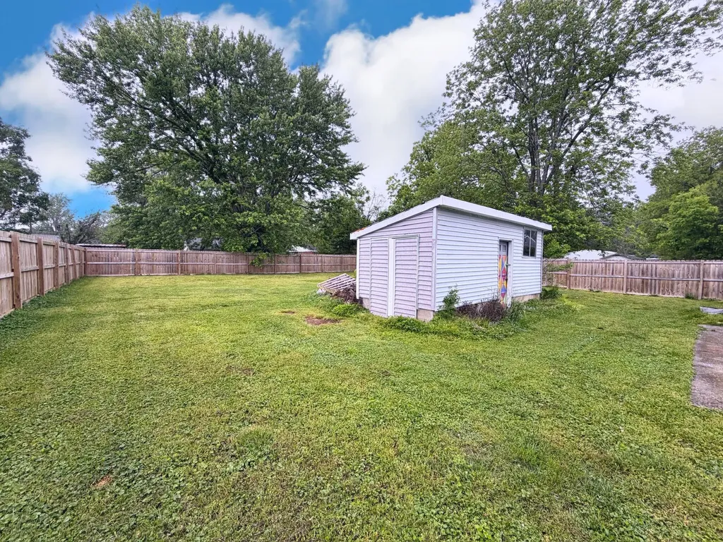 314 Irvan Street Murray KY 42071