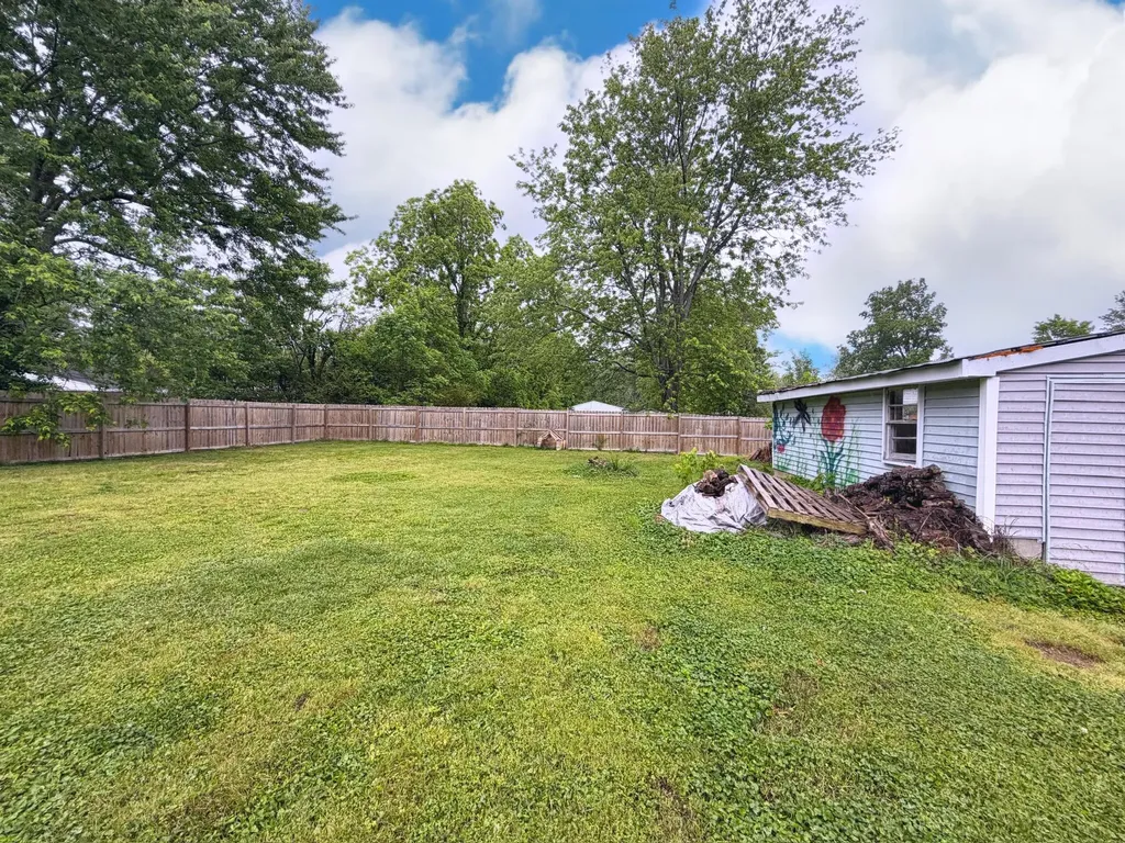 314 Irvan Street Murray KY 42071
