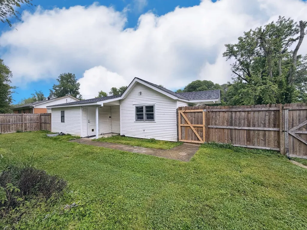 314 Irvan Street Murray KY 42071
