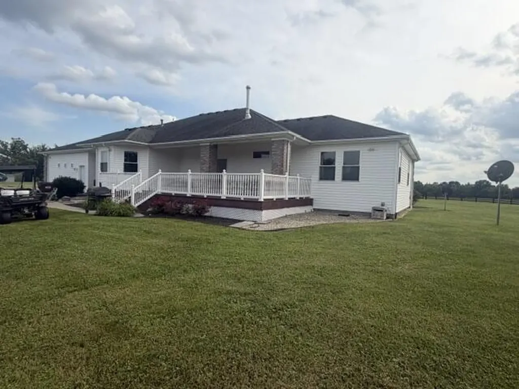 398 Jim Weaver Road Crab Orchard KY 40419
