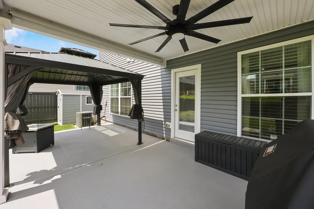 1148 Barleys Pass Lexington KY 40511