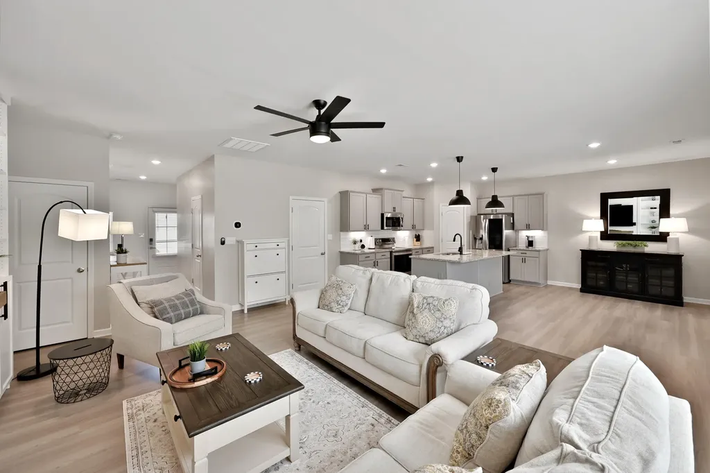 1148 Barleys Pass Lexington KY 40511