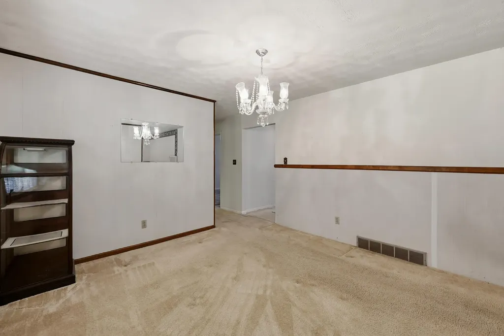 489 Lynn Drive Harrodsburg KY 40330