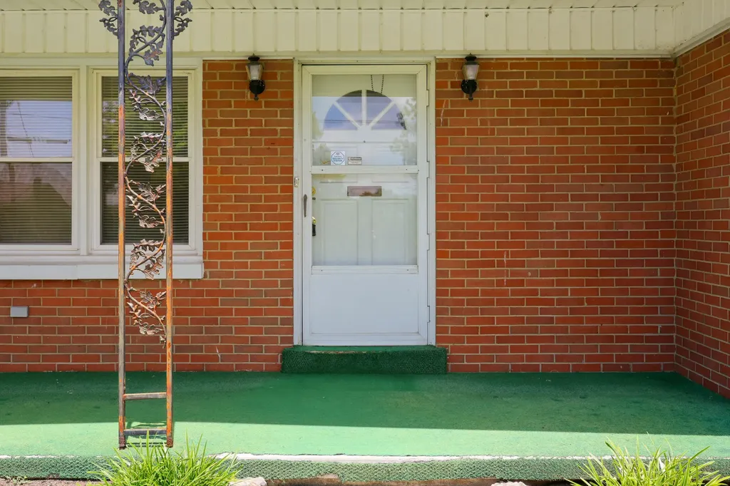 489 Lynn Drive Harrodsburg KY 40330