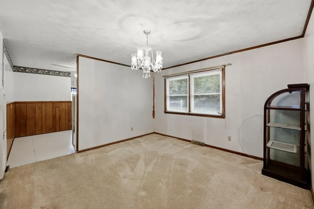 489 Lynn Drive Harrodsburg KY 40330