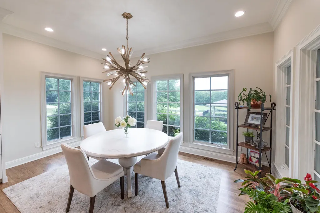 1261 Todds Station Lexington KY 40509