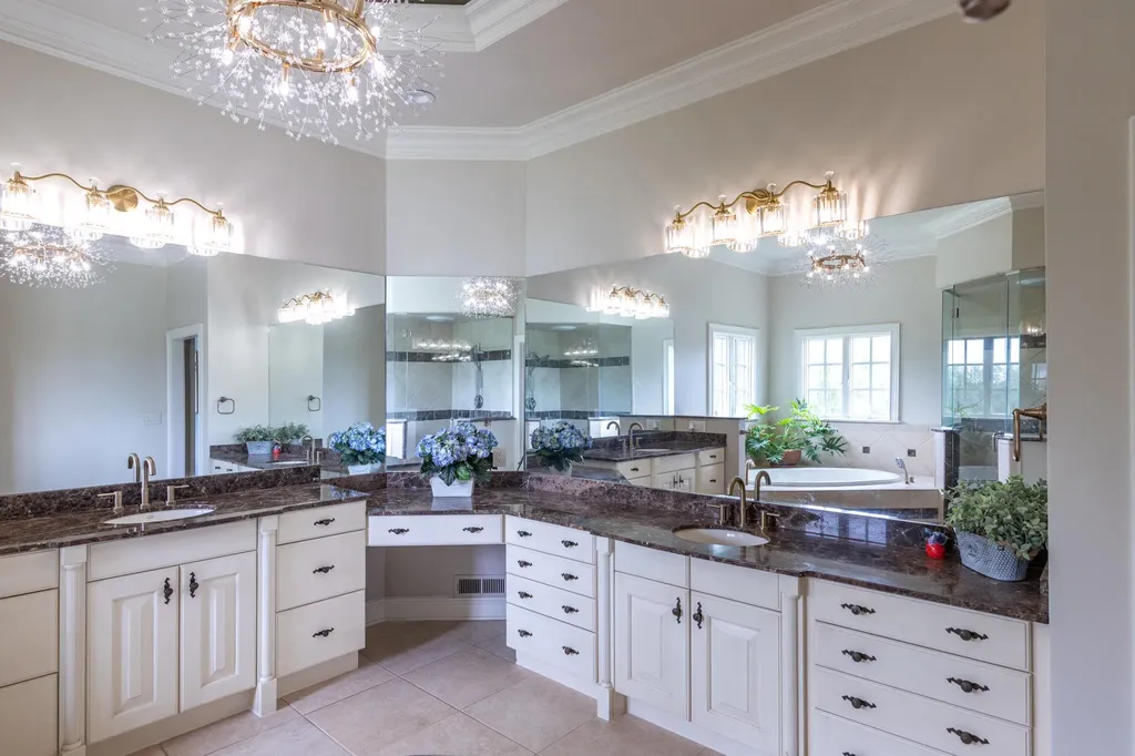 1261 Todds Station Lexington KY 40509