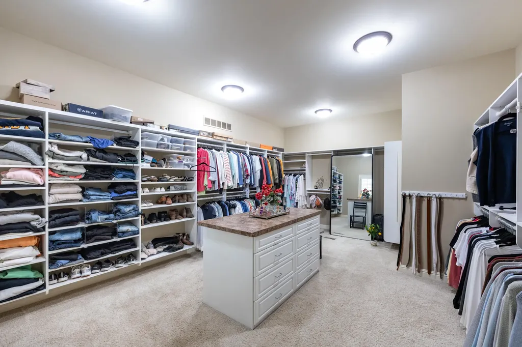 1261 Todds Station Lexington KY 40509