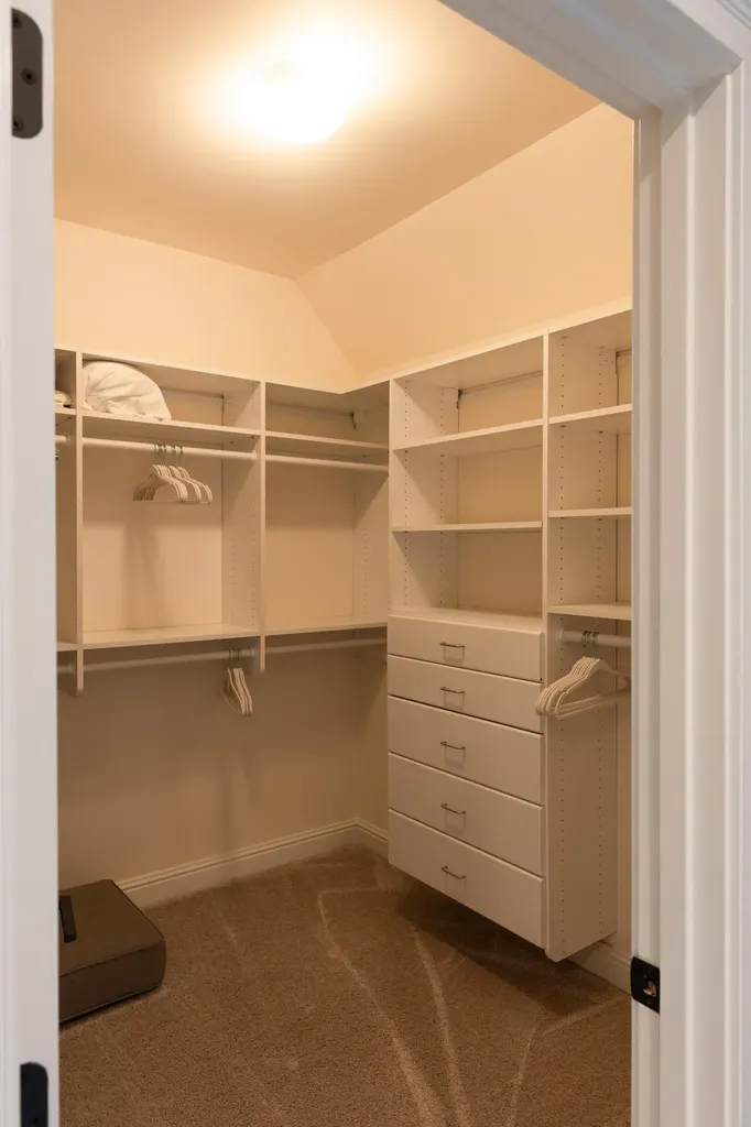 1261 Todds Station Lexington KY 40509