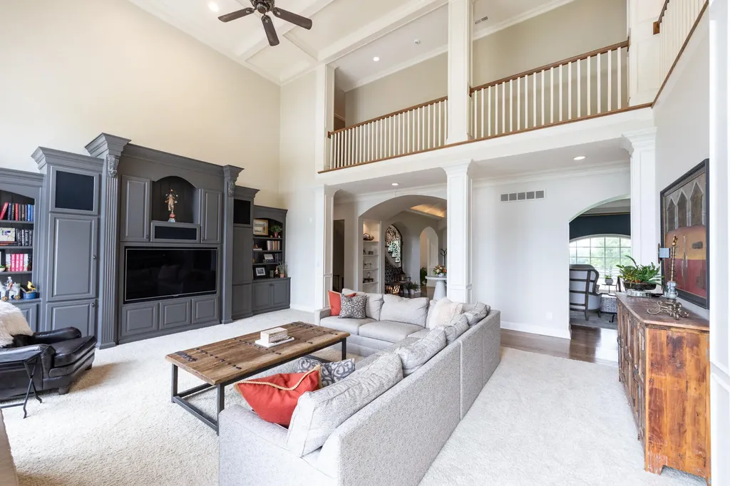 1261 Todds Station Lexington KY 40509
