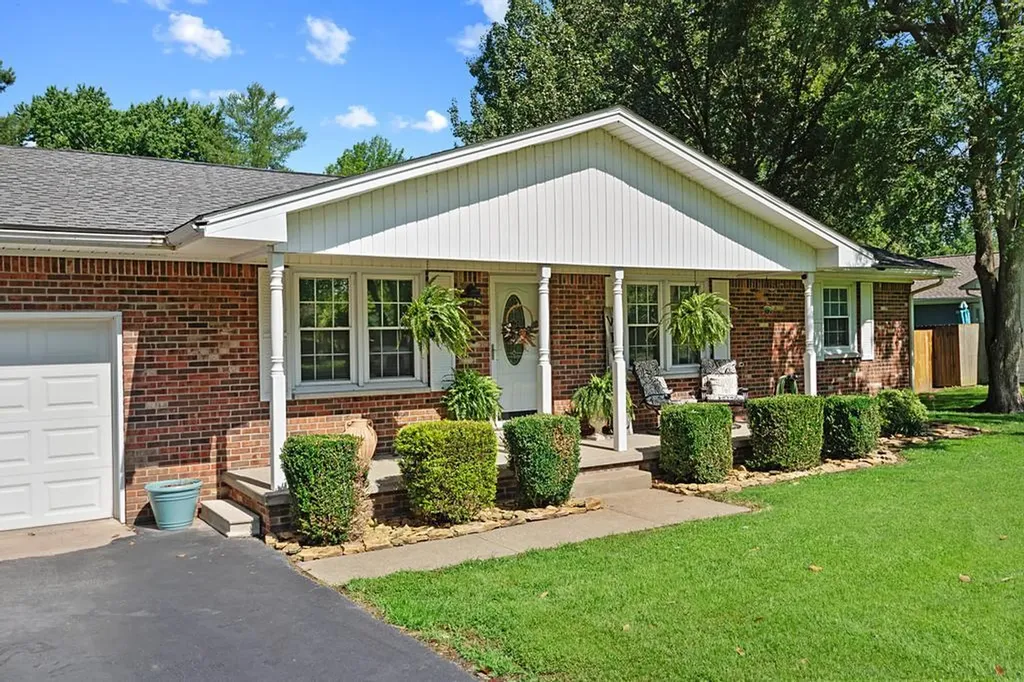411 Briarcliff Drive Paducah KY 42003