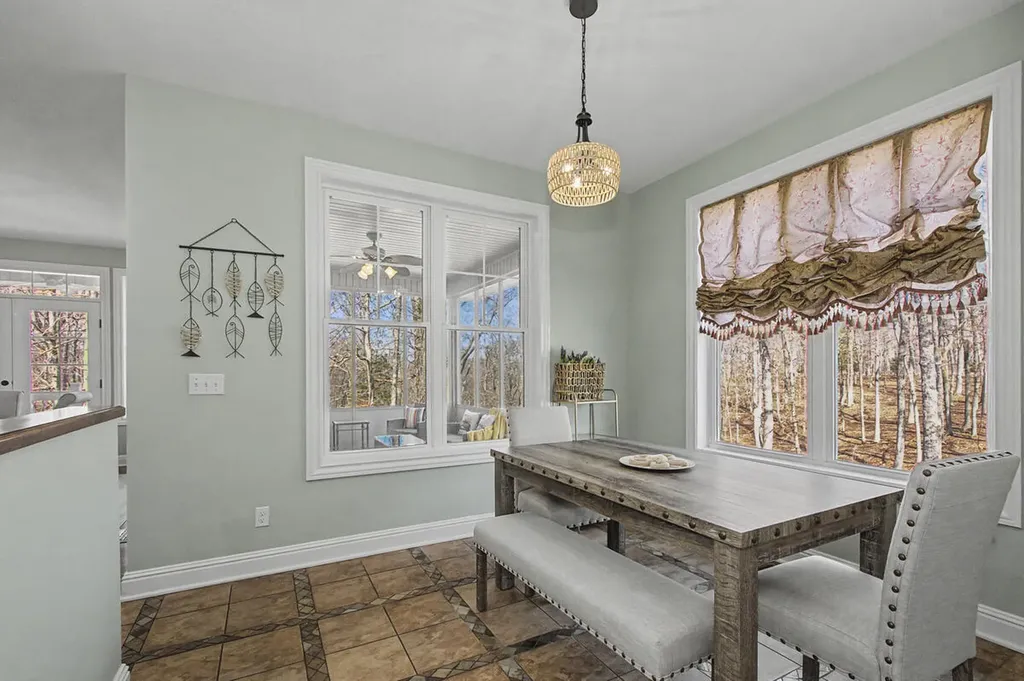 81 Pier Lane Murray KY 42071