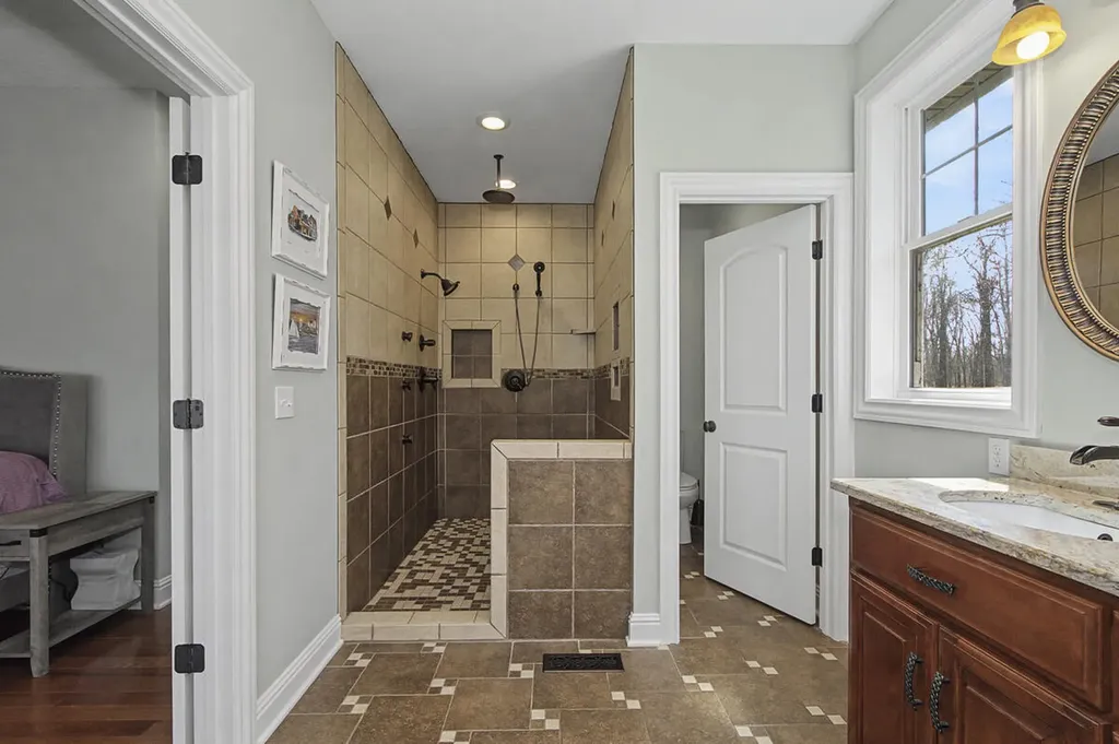 81 Pier Lane Murray KY 42071