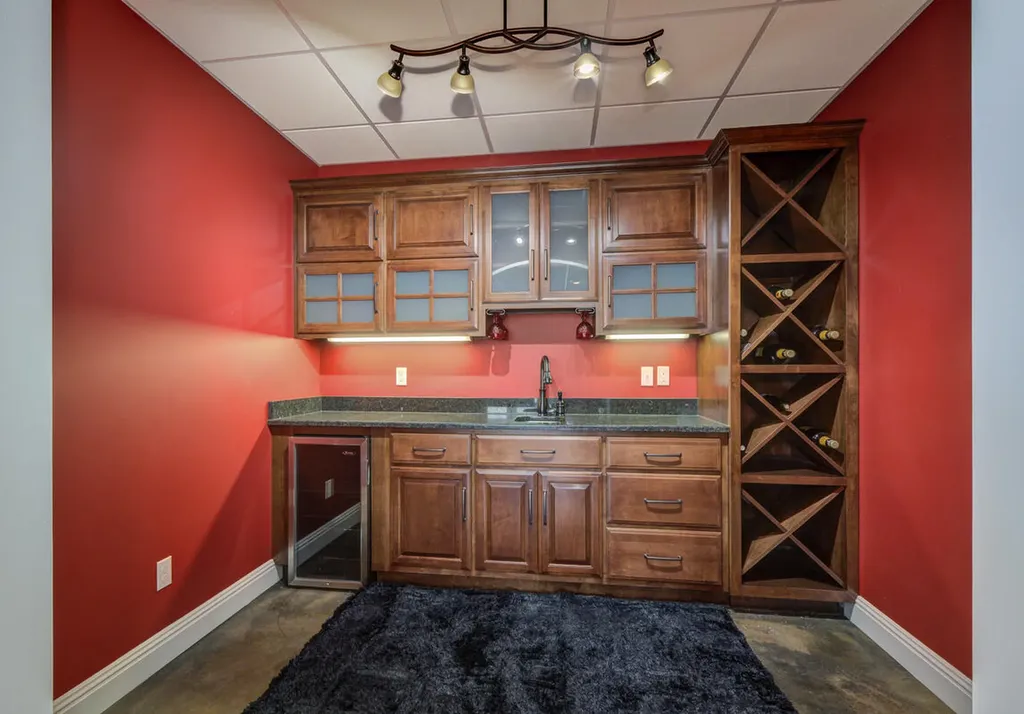 81 Pier Lane Murray KY 42071
