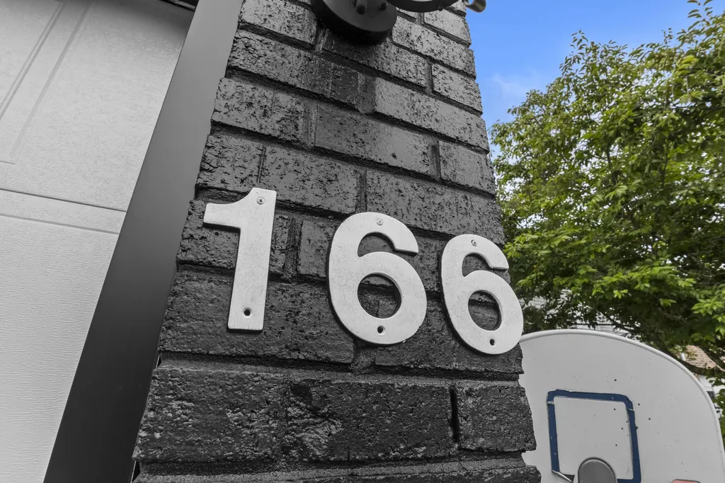 166-168 Heritage Drive Nicholasville KY 40356