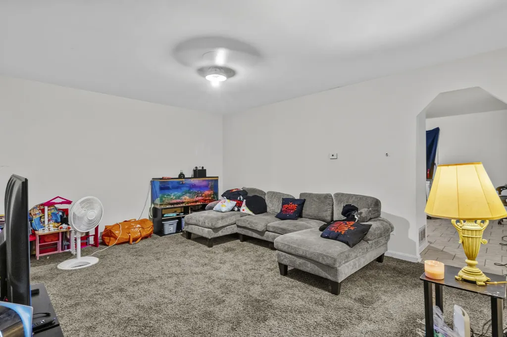 166-168 Heritage Drive Nicholasville KY 40356