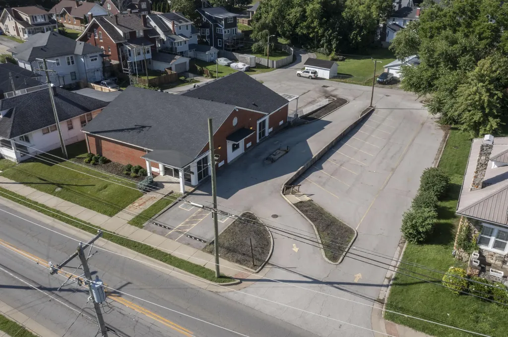 308 W Lexington Avenue Winchester KY 40391