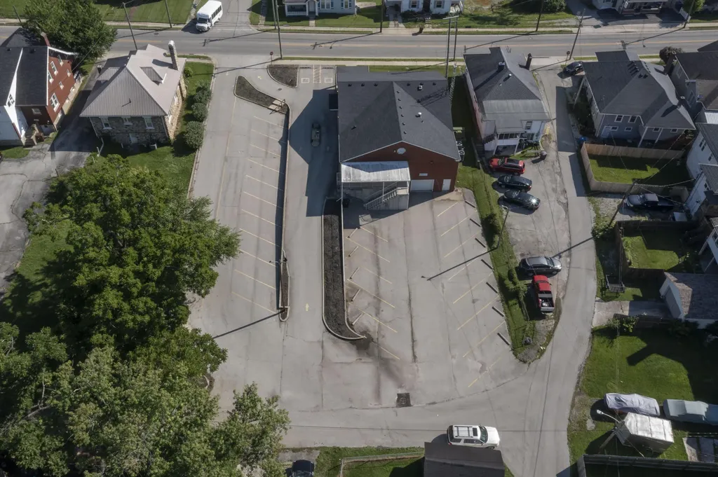 308 W Lexington Avenue Winchester KY 40391