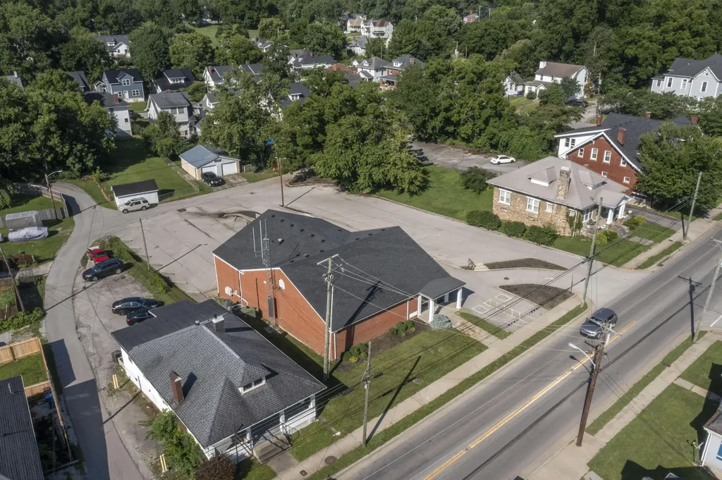 308 W Lexington Avenue Winchester KY 40391