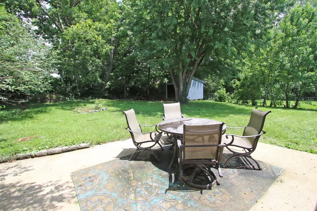 352 Timothy Avenue Danville KY 40422