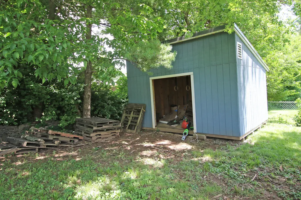 352 Timothy Avenue Danville KY 40422