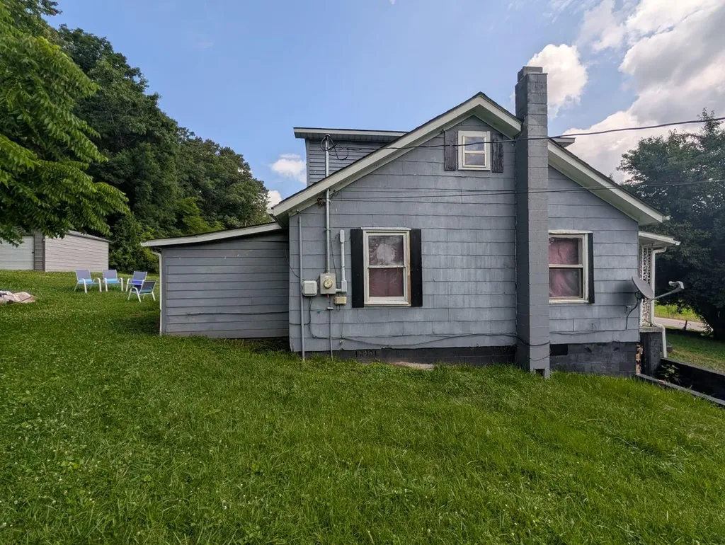 2791 Scaffold Cane Road Berea KY 40403