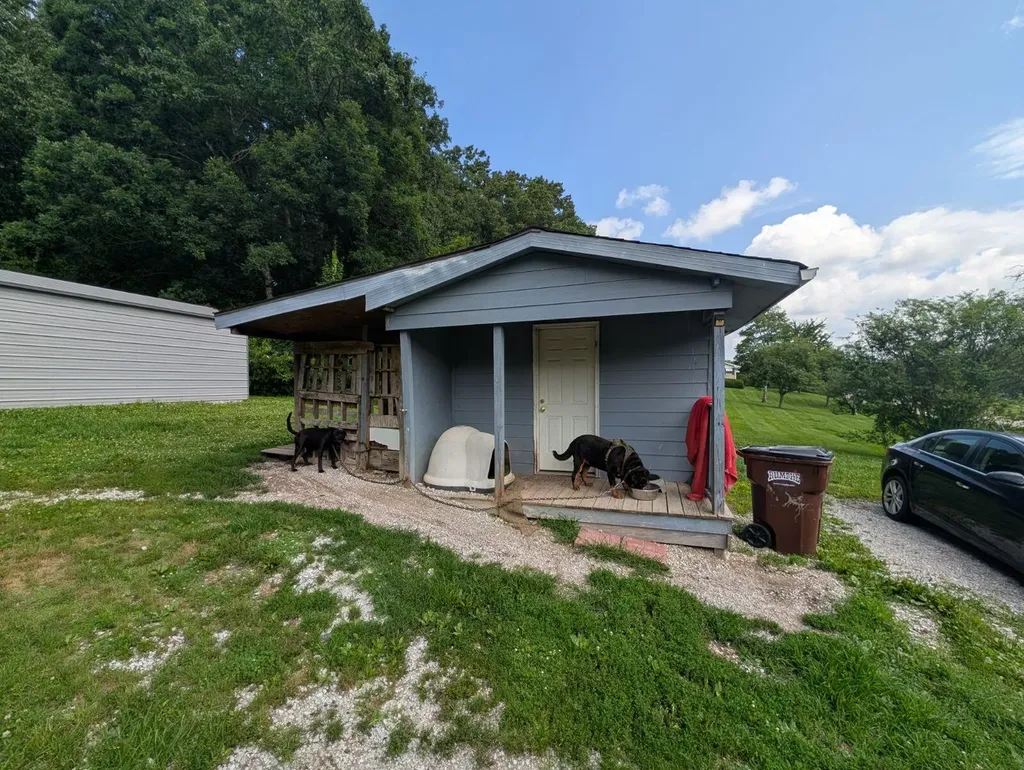 2791 Scaffold Cane Road Berea KY 40403