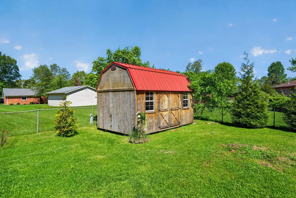 155 Susan Lane Paducah KY 42003