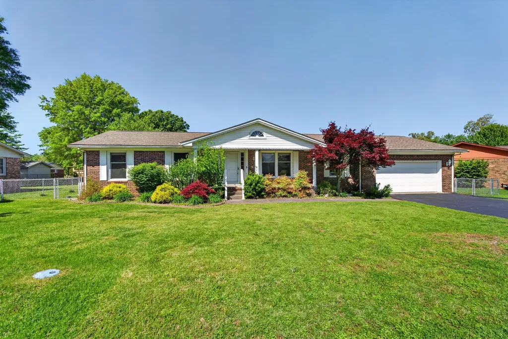 155 Susan Lane Paducah KY 42003