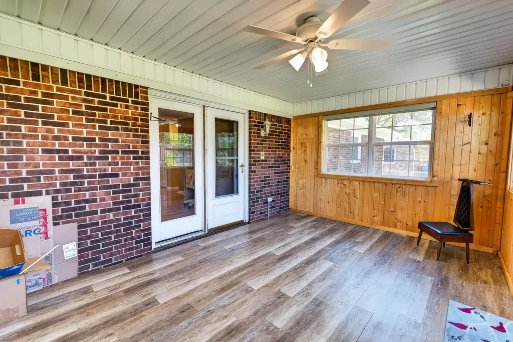 155 Susan Lane Paducah KY 42003