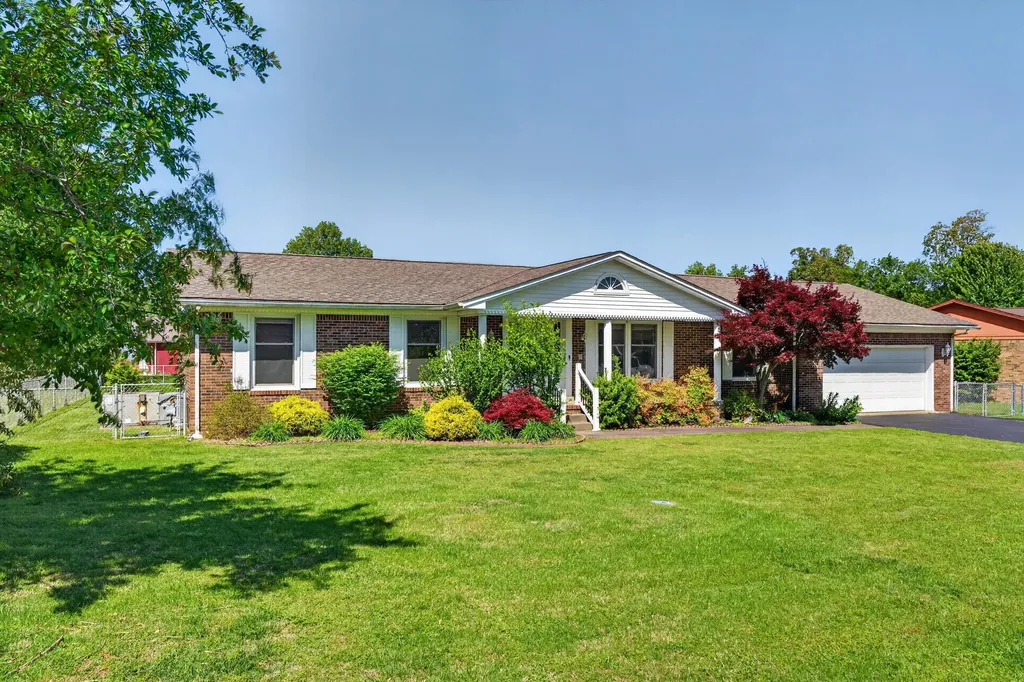 155 Susan Lane Paducah KY 42003