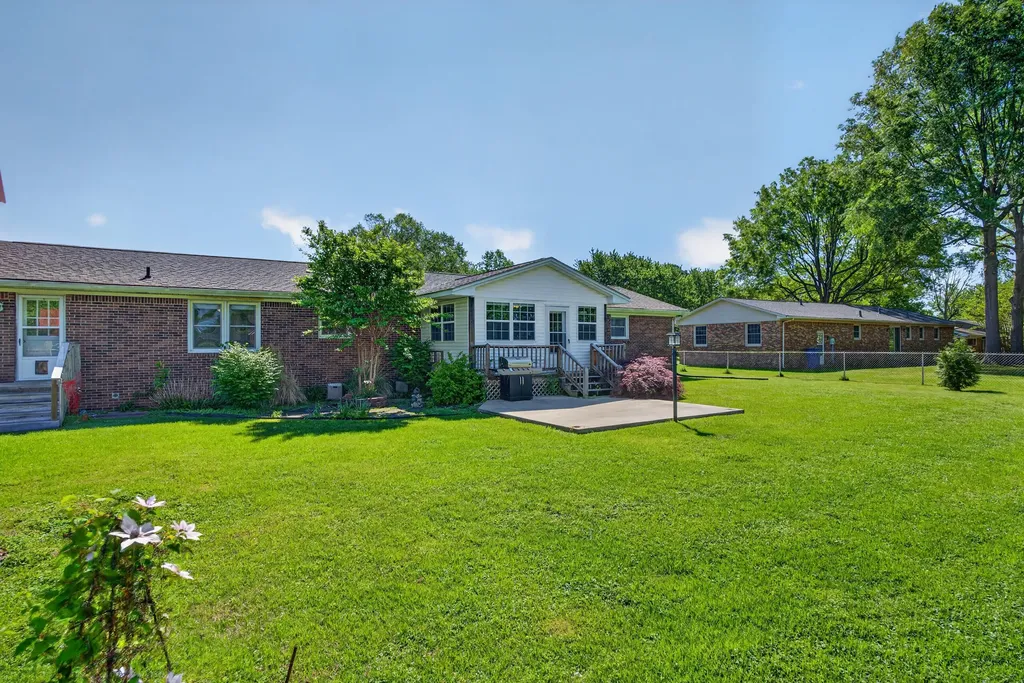 155 Susan Lane Paducah KY 42003
