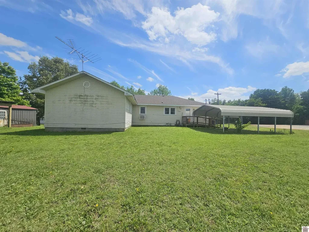 104 Cherry Laurel Lane Hickman KY 42050