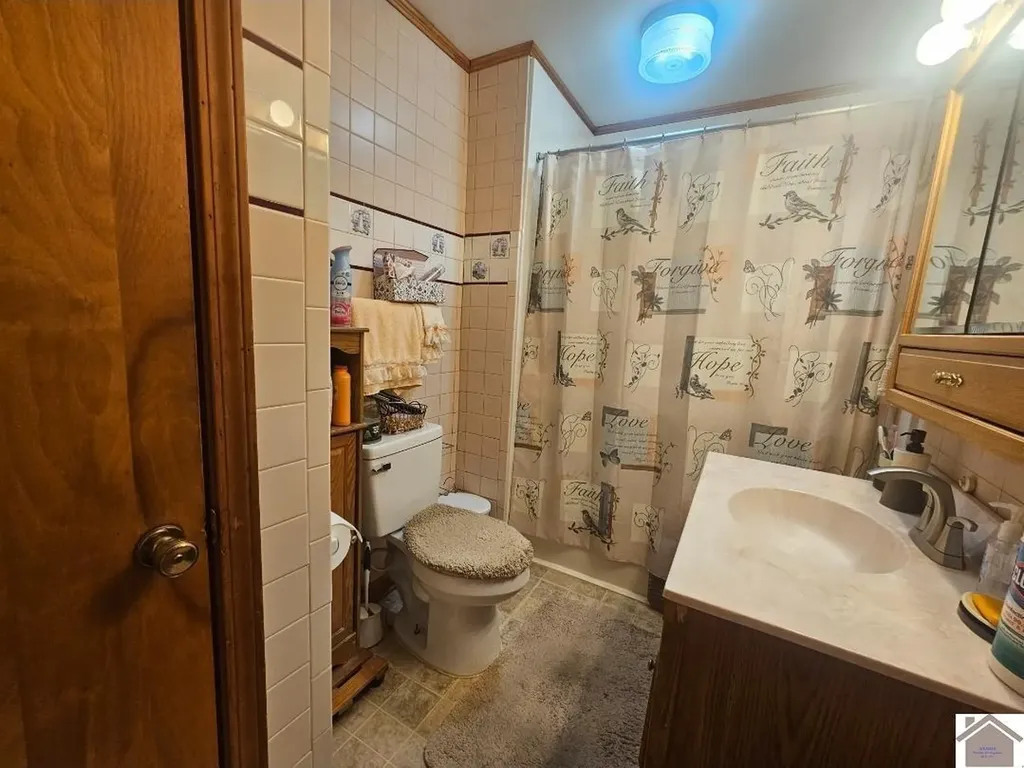 104 Cherry Laurel Lane Hickman KY 42050