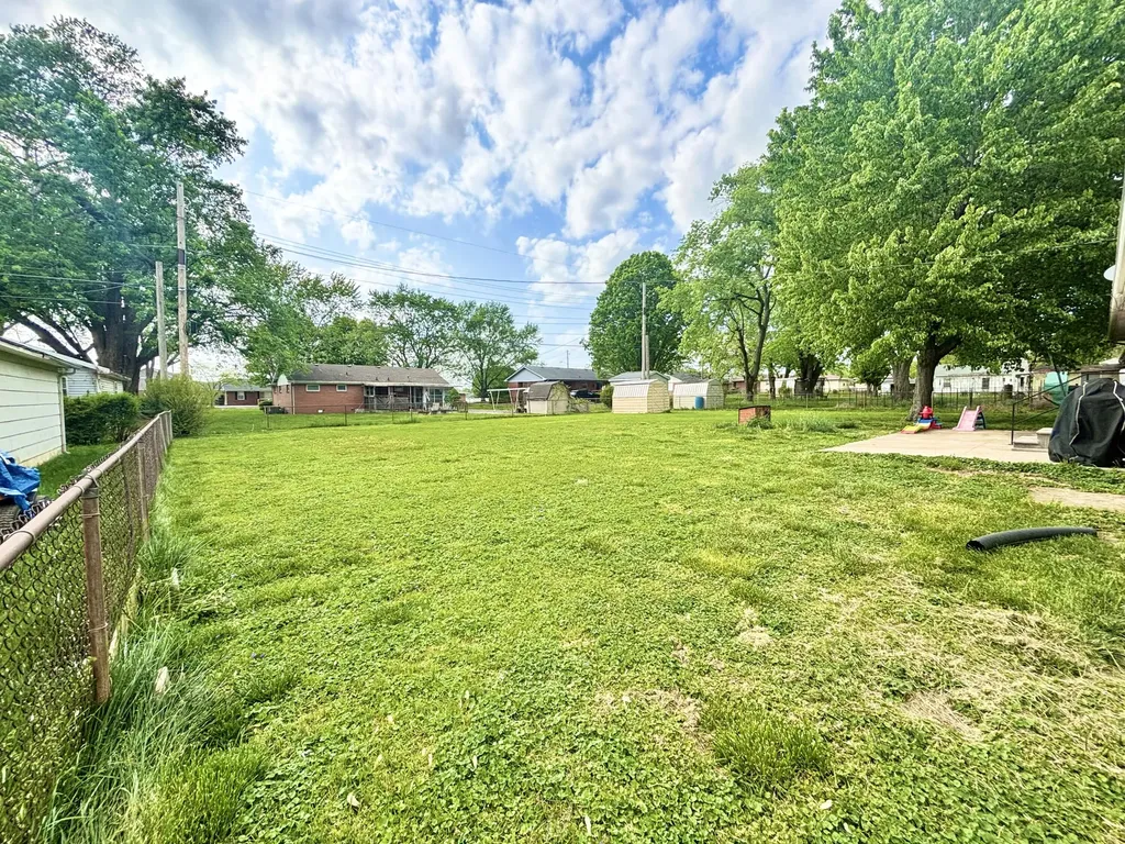 417 Wayne Drive Hopkinsville KY 42240