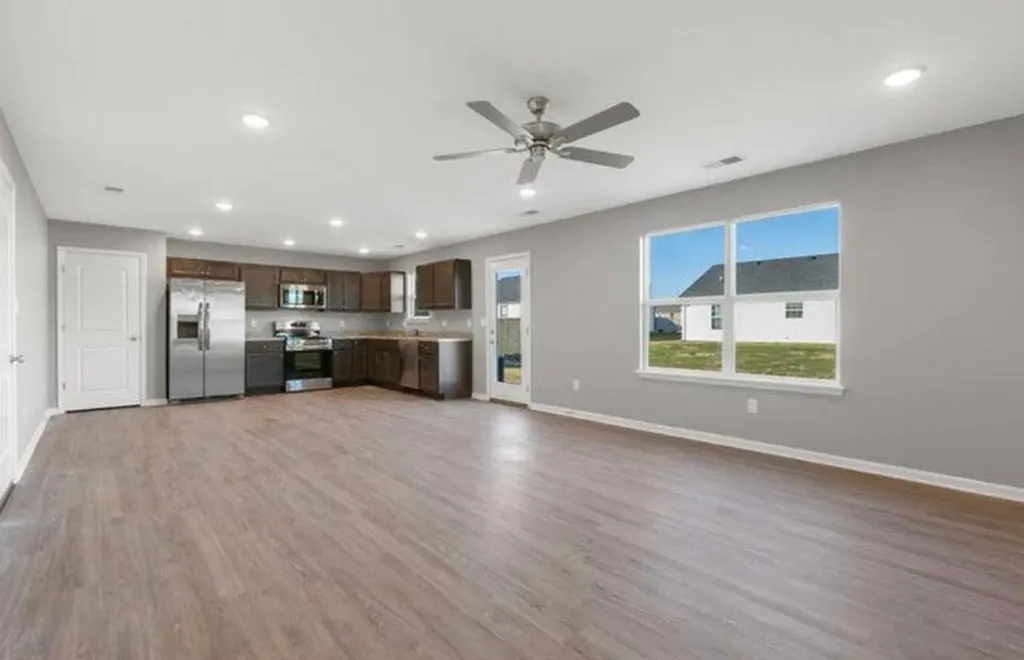 192 Oxford Lndg Drive Georgetown KY 40324