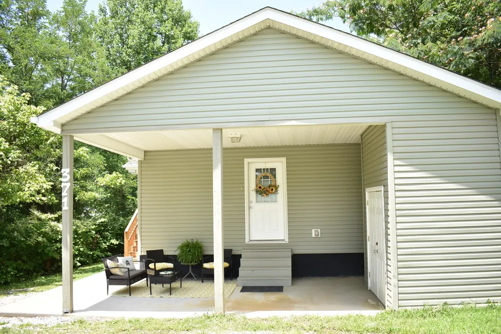 371 Eagle Lane Middlesboro KY 40965