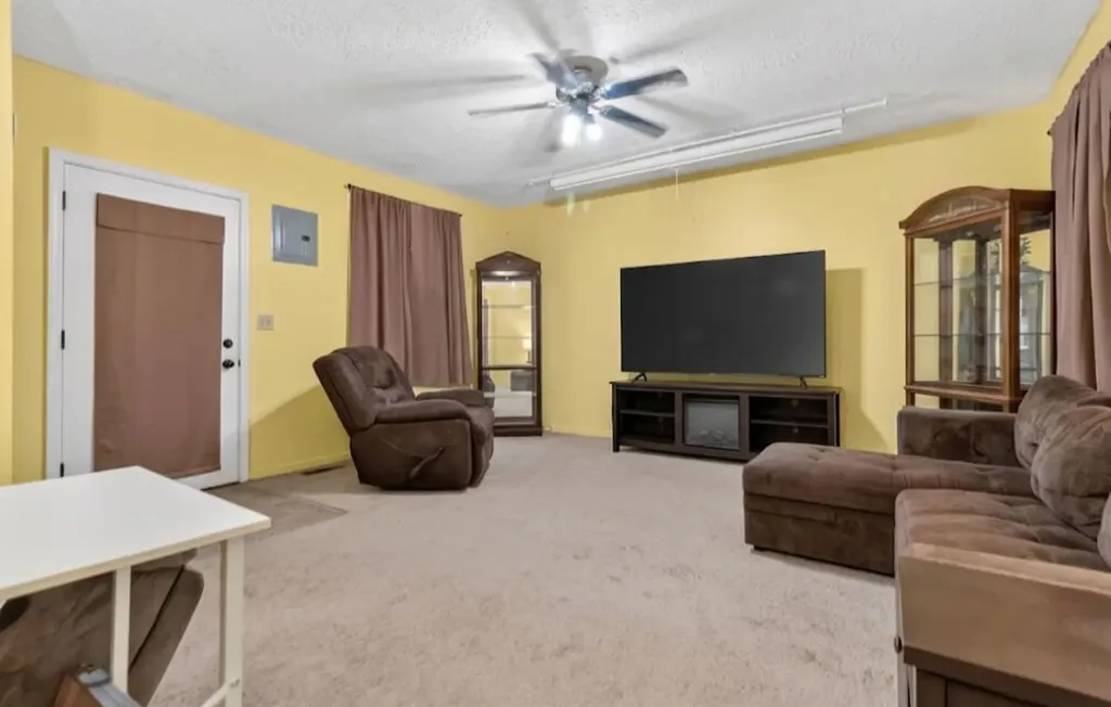 165 Gayle Street Frankfort KY 40601
