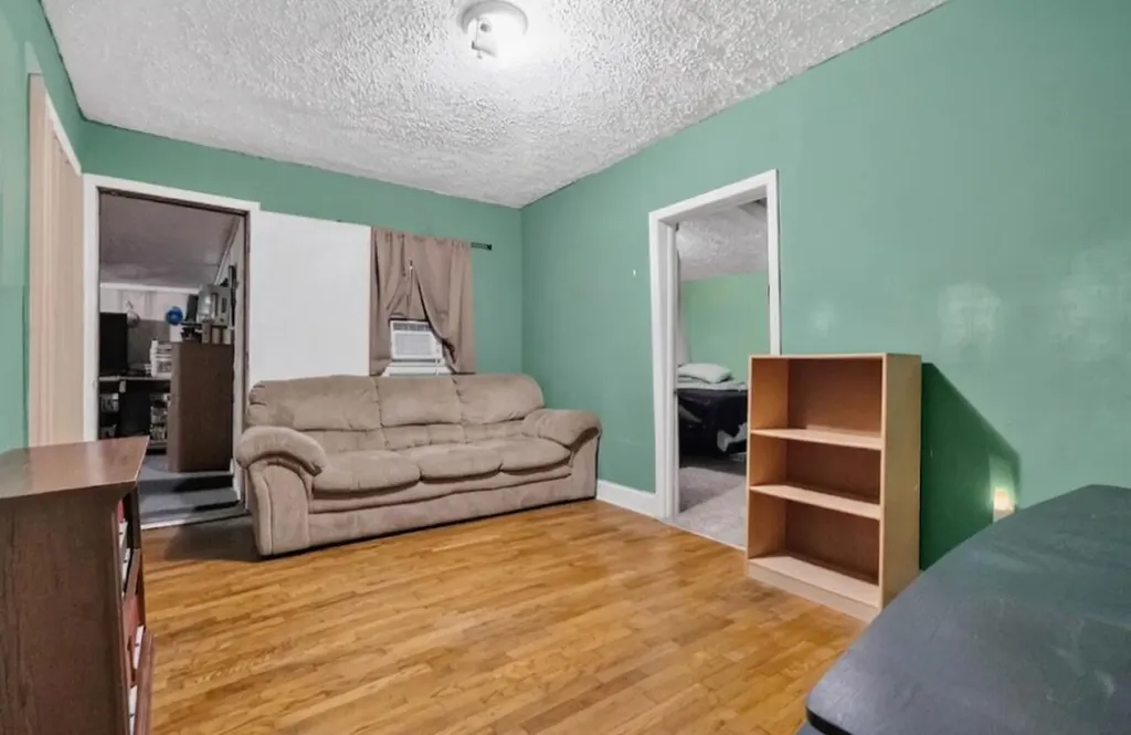 165 Gayle Street Frankfort KY 40601