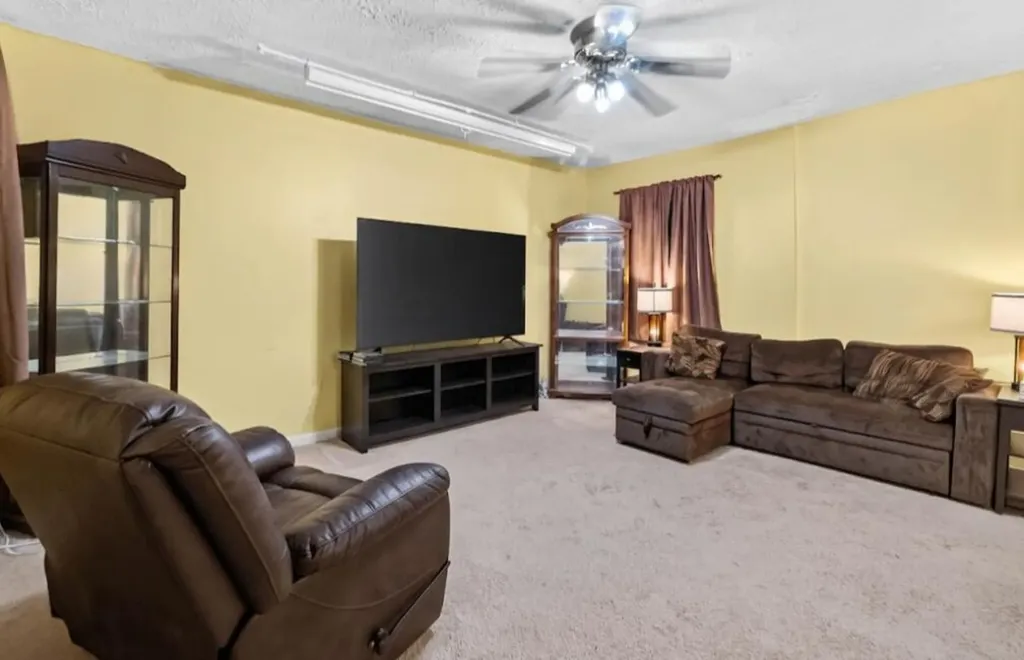 165 Gayle Street Frankfort KY 40601