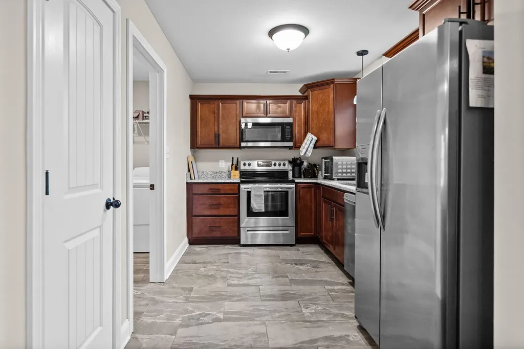 143 Ambridge Street Oak Grove KY 42262