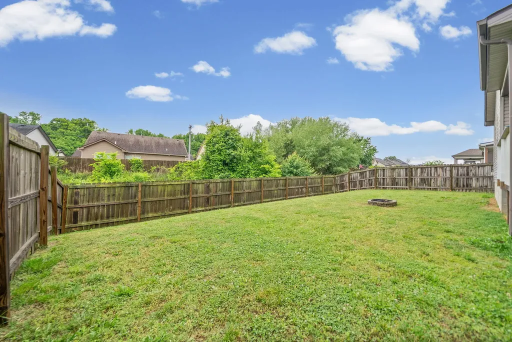 143 Ambridge Street Oak Grove KY 42262