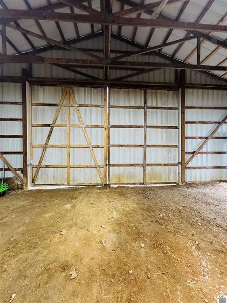 1285 Mckendree Church Road Mayfield KY 42066